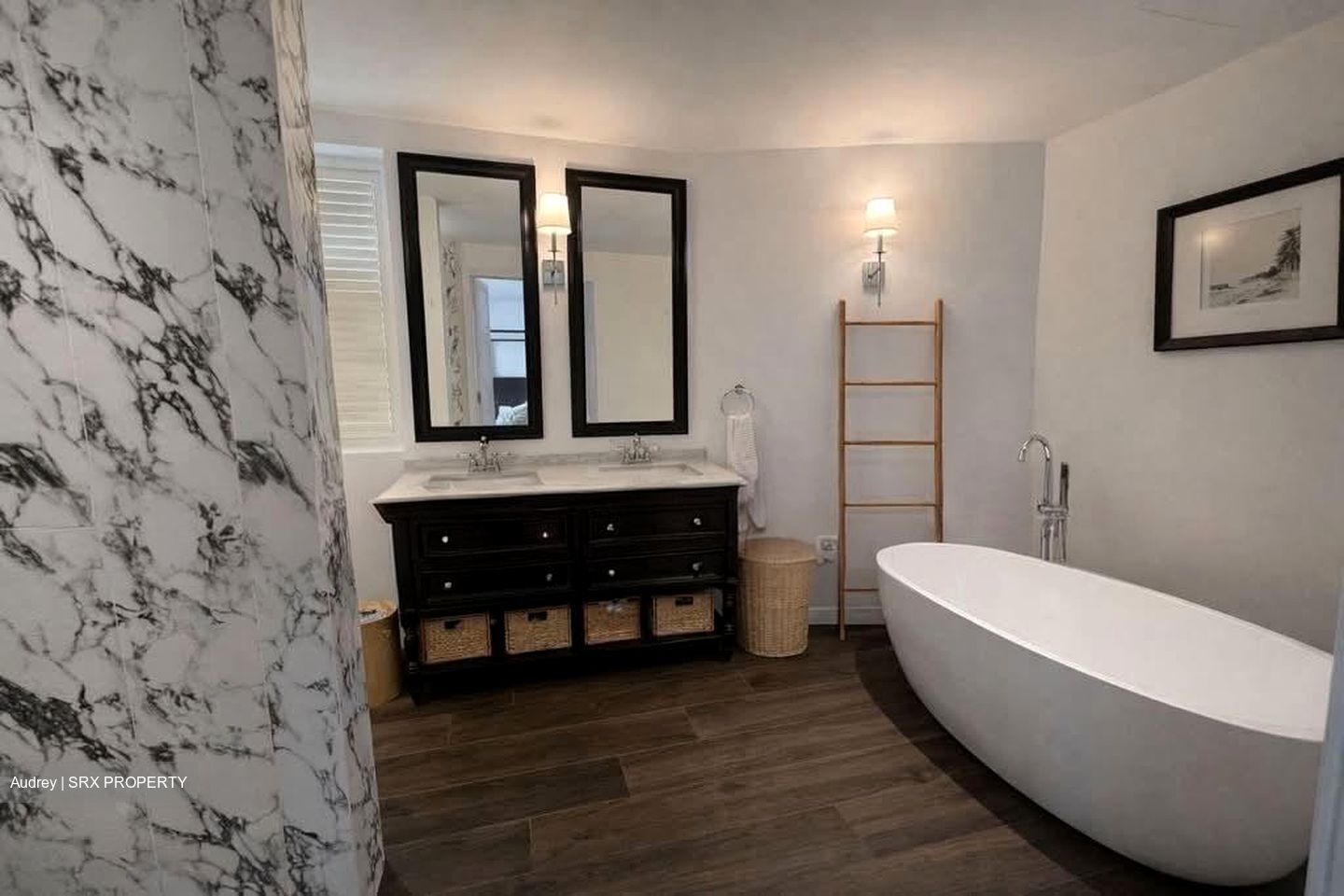 Highland Close (D19), Semi-Detached #570907181